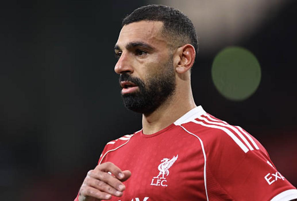 在禁区周边, 有时候利物 在禁区周边, 有时候利物