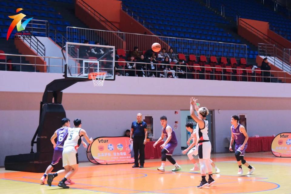 挥引领比赛 挥引领比赛